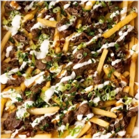 Fries With Peaces &nbsp;Meat