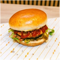 Spicy Chicken,Jalapenos,Lettuce,Tomato,Hot Sauce